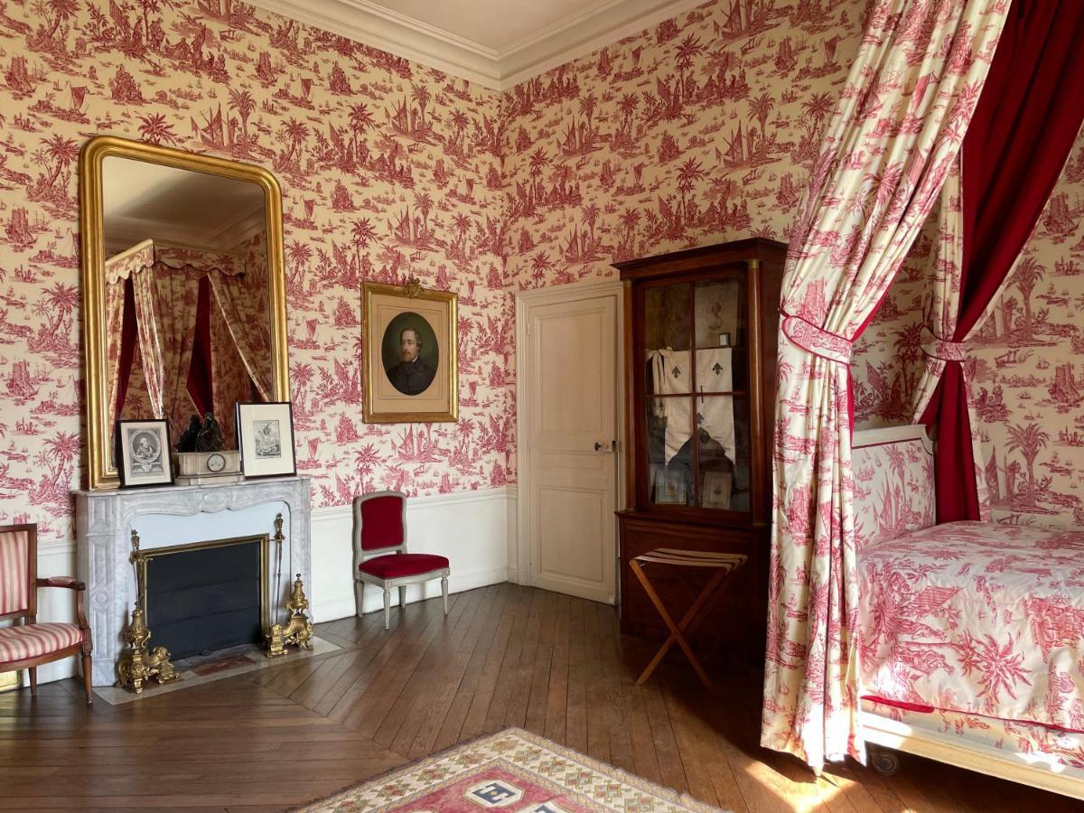 Chateau De Bostz Besson Kültér fotó